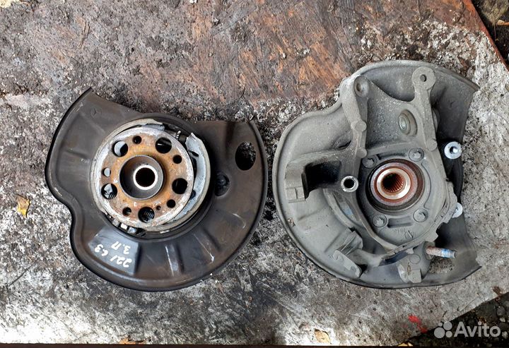 Кулак задней подвески на Mercedes W221 W216 C216