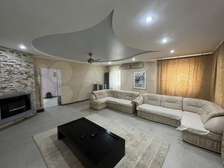 3-к. квартира, 150 м², 4/18 эт.