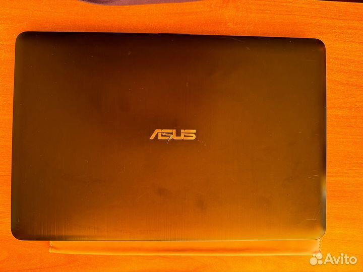 Asus