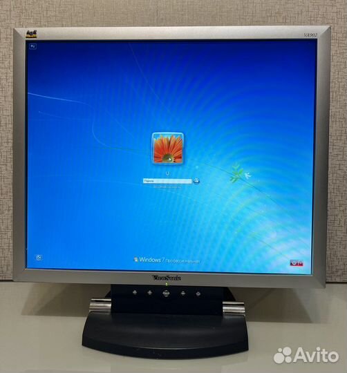 Монитор Viewsonic