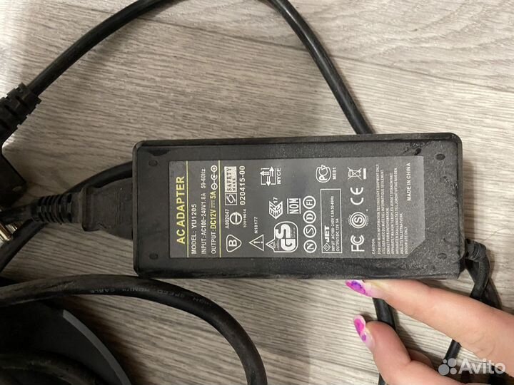 Монитор для компьютера philips