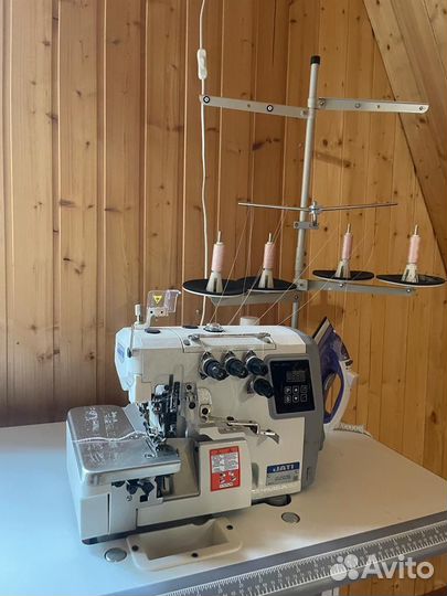Оверлок 4-х ниточный JT- E4-4-M2-24