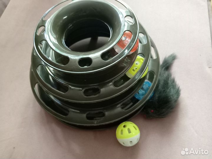 Для животных игрушки, рулетка, одежда