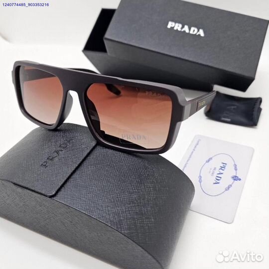 Солнцезащитные очки Prada