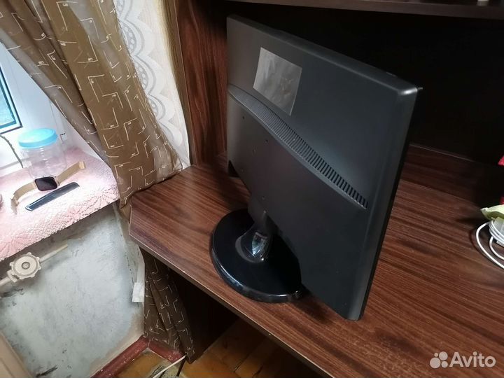 Монитор LG flatron