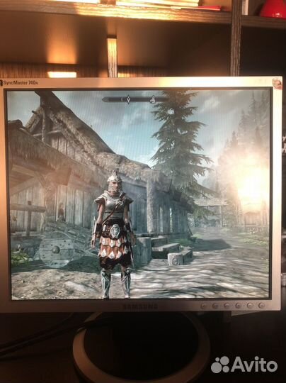 Монитор Samsung 75 ghz
