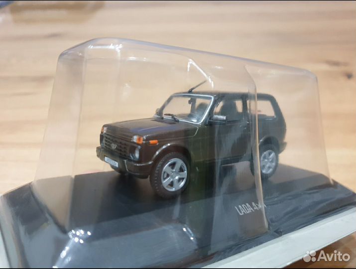 Модели 1:43 deagostini