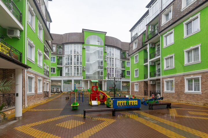 1-к. квартира, 43 м², 1/5 эт.