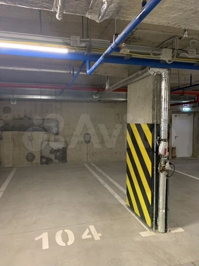 Машиноместо, 14 м²