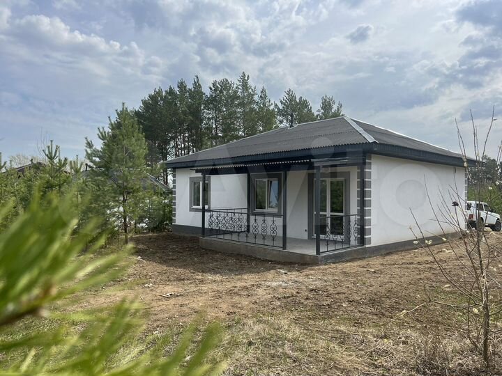 Коттедж 100 м² на участке 8 сот.