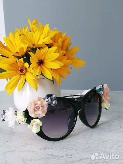 Солнцезащитные очки