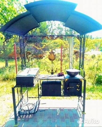 Кованный мангал с печкой