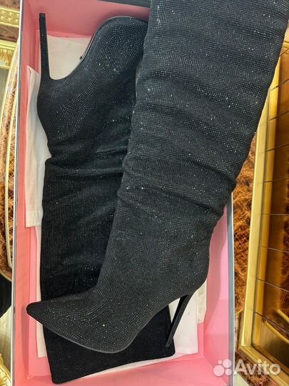 Итальянский обувь