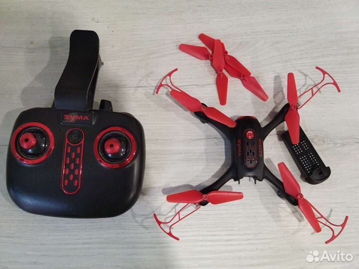 Квадрокоптер Syma X225W с Камерой