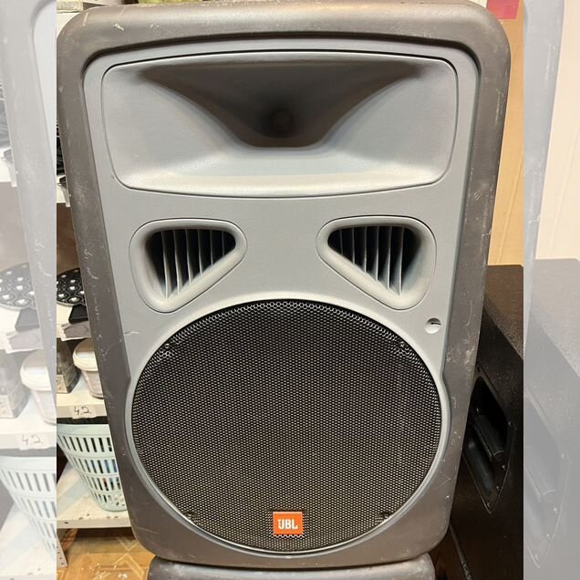 Активные колонки JBL EON Power15 (Пара, США, 230V)