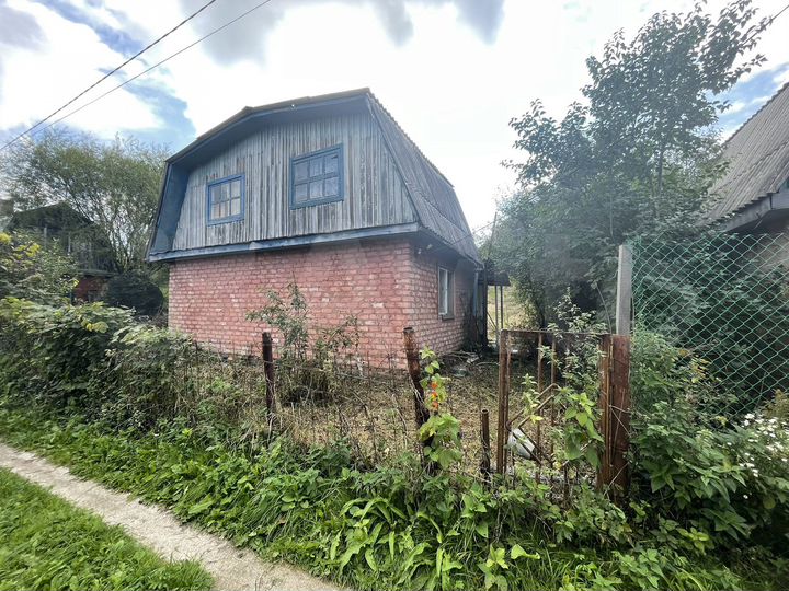 Дача 29 м² на участке 8 сот.