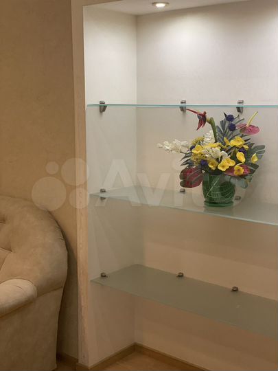 3-к. квартира, 88 м², 1/3 эт.