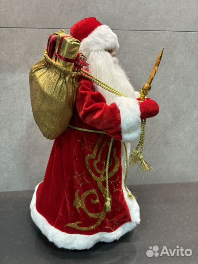 Дед Мороз под елку