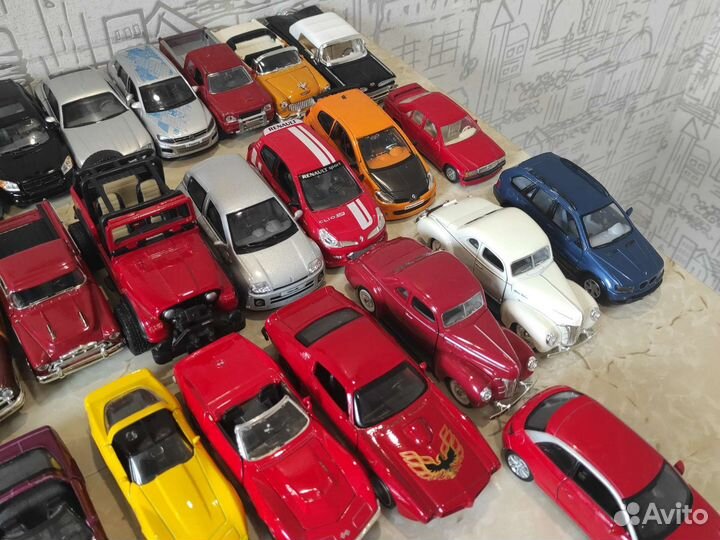 Машинки металлические коллекционные