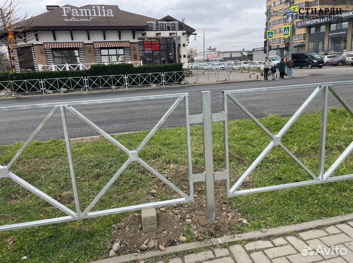 Пешеходное перильное ограждение