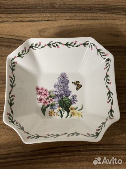 Салатник из фарфора, новый