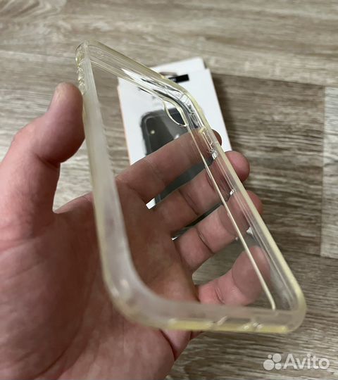 Чехол Spigen Crystal Hybrid для iPhone XR
