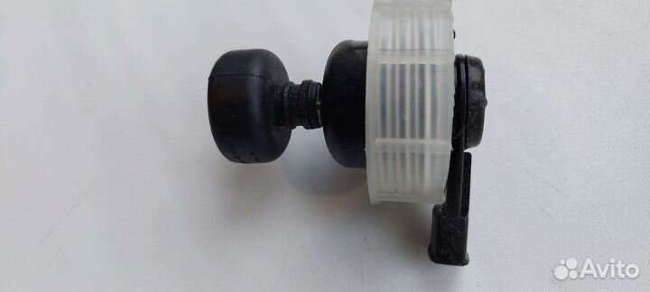 Датчик аварийного уровня тормозной жидкости 2110