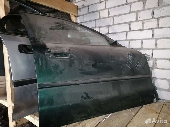 Дверь передняя правая mitsubishi galant 7