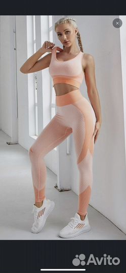 Костюм для фитнеса