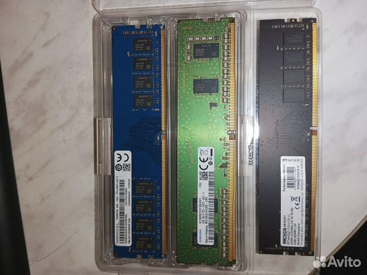 Продам планки Оперативной памяти DDR4 по 4Гб