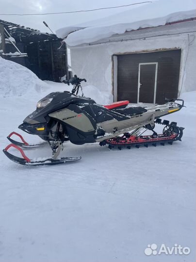 Снегоход SKI DOO summit expert 154 850 E-TEC shot