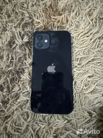 iPhone 12, 64 ГБ