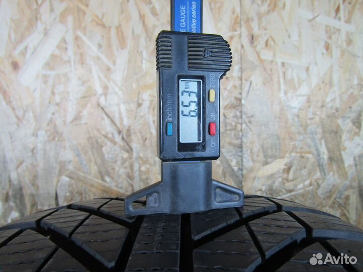 Goodyear Vector 4Seasons 225/50 R17