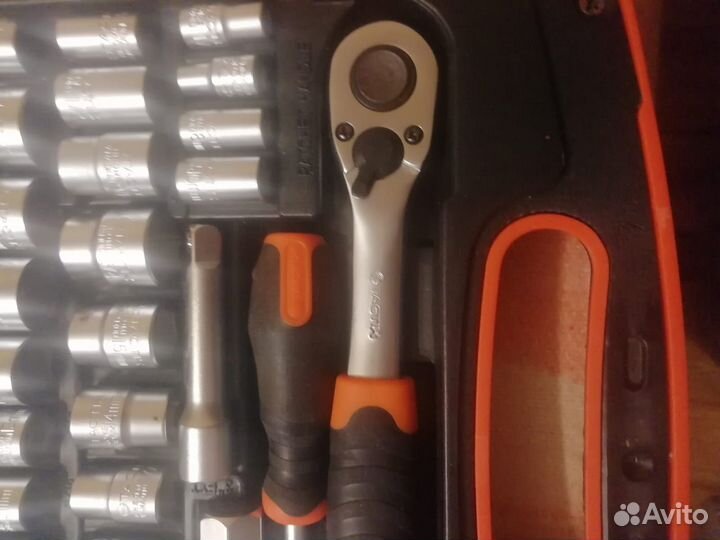 Наборы ключей для авто