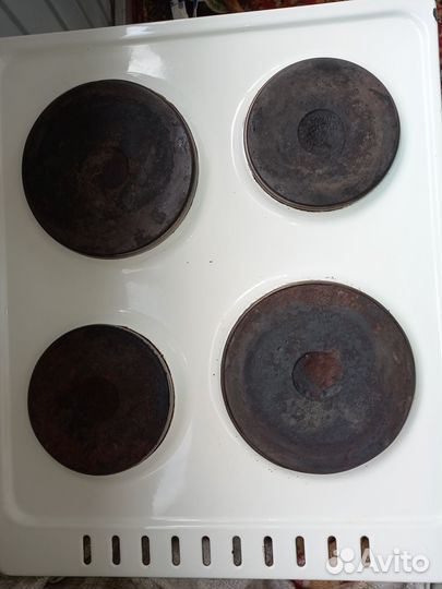 Продам электрическую плиту