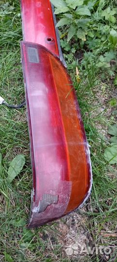 Задние габариты на Тайоту vista