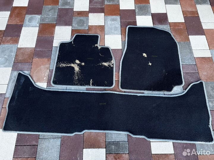 Автомобильные коврики toyota Land Cruiser 100