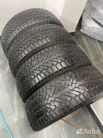 Pirelli Formula Ice 235/65 R17