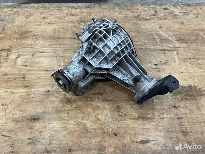 Передний редуктор Нива 2121 Niva 21214 24 шлица