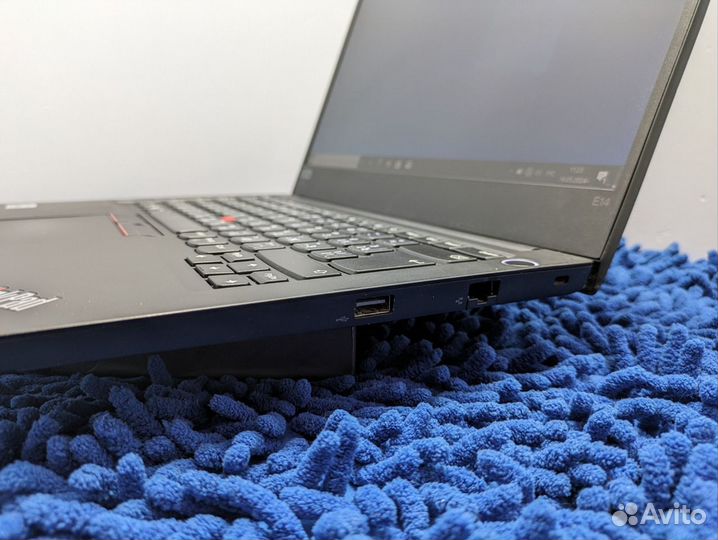 Ноутбук Lenovo ThinkPad E14 i3 8/256 FHD IPS