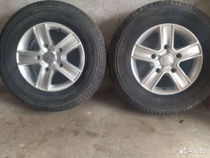 Advance AR216 225/75 R16 25D