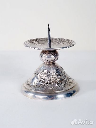 Массивный серебряный подсвечник