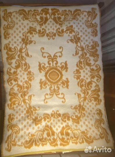 Одеяла из верблюжьей шерсти