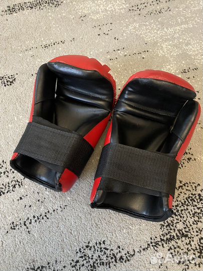 Боксерские перчатки Danata