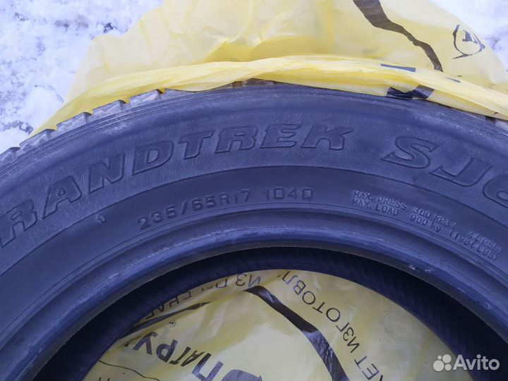 Dunlop Grandtrek SJ6 235/65 R17