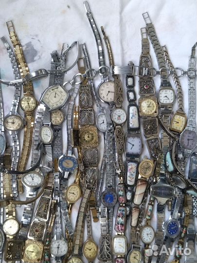 Часы женские СССР. Чайка. Заря. Луч. 50 штук