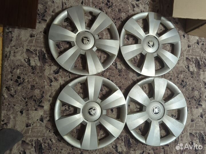 Колпаки r 15 Skoda rapid