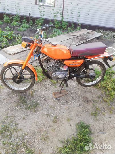 Продам мопед с двигателем Минск