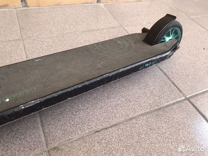 Трюковой самокат globber