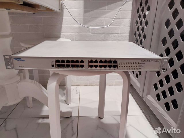 Свитч 24port Nortel Networks BayStack 70-24T